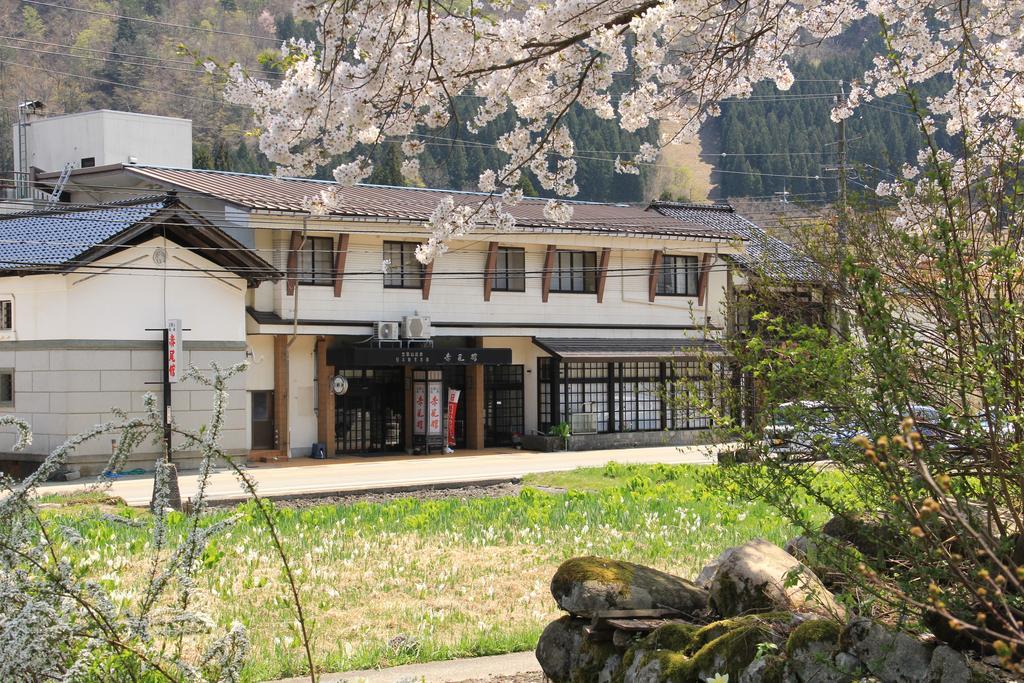 Gokayama Onsen Akaokan Nanto Exterior photo